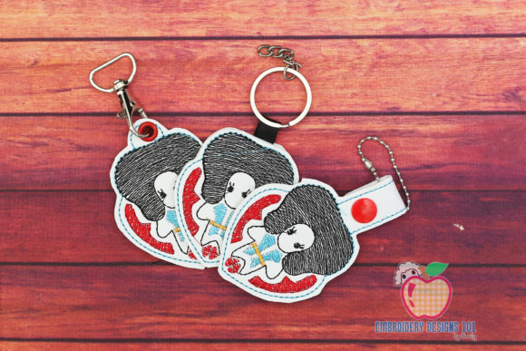 Lady ITH Snaptab Keyfob: A Designer's Craft Fair Review
